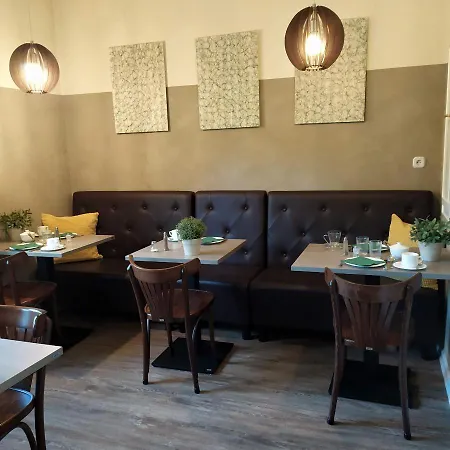 Gaestehaus Waldeck Πανσιόν 3*